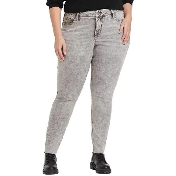 Ava + Viv Gray Wash High Rise Skinny Jeans, Size 22W, NWT - Picture 1 of 11